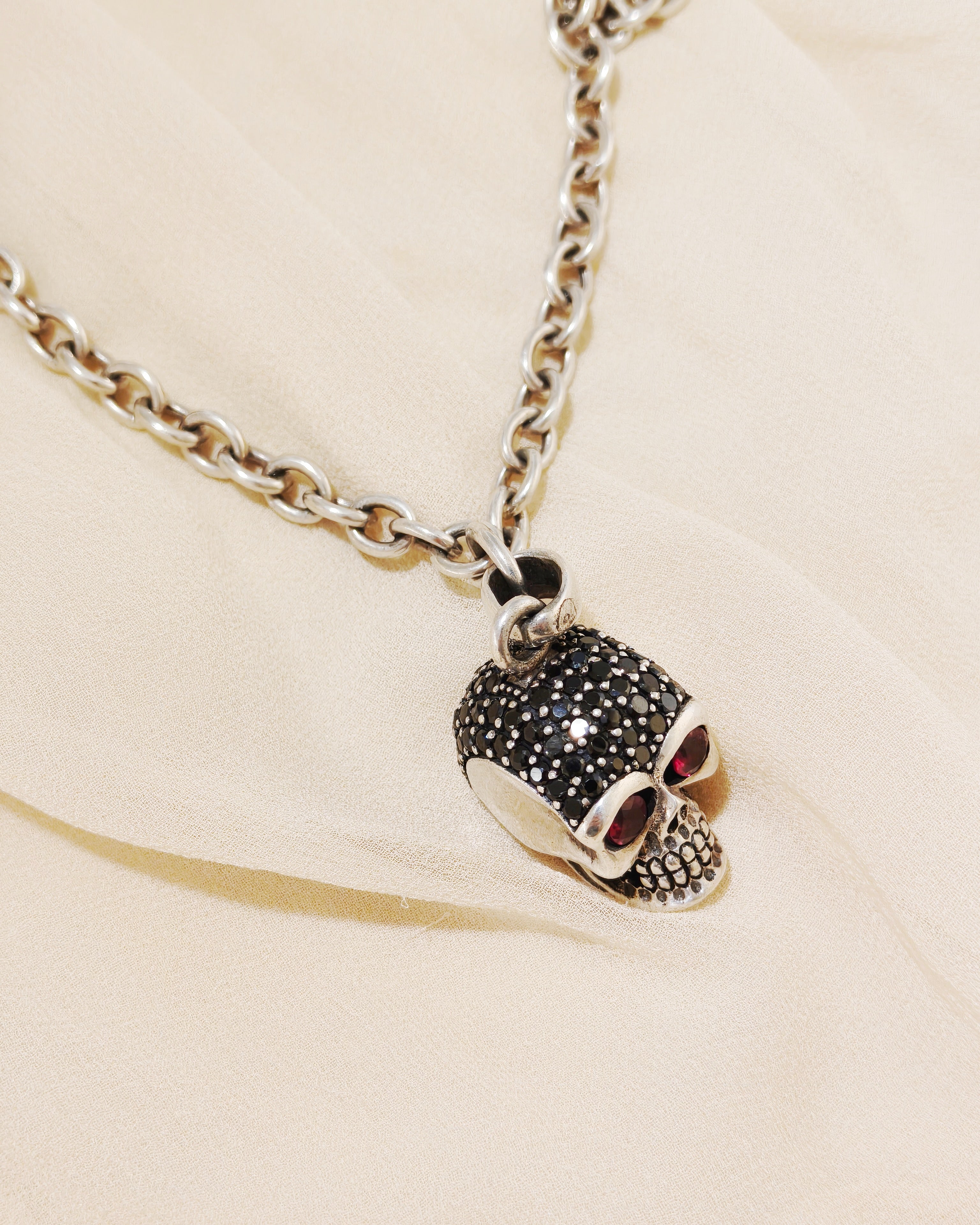 Sterling Silver Skull Pendant Necklace