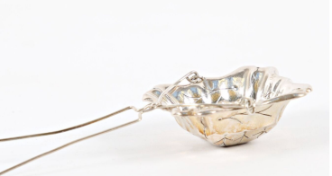 French 950 Silver Tea Strainer